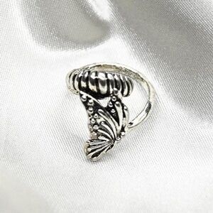 Silver butterfly ring